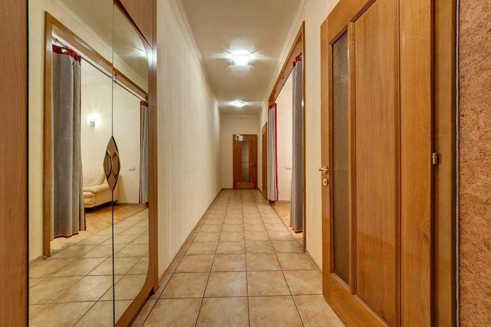 Apartments On Shota Rustaveli Kiew Exterior foto